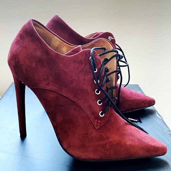 LAMB red suede lace up booties 6.5 - Picture 5 of 6